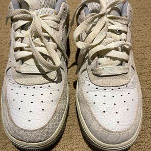 Air Force 1s “snake print”- 7w